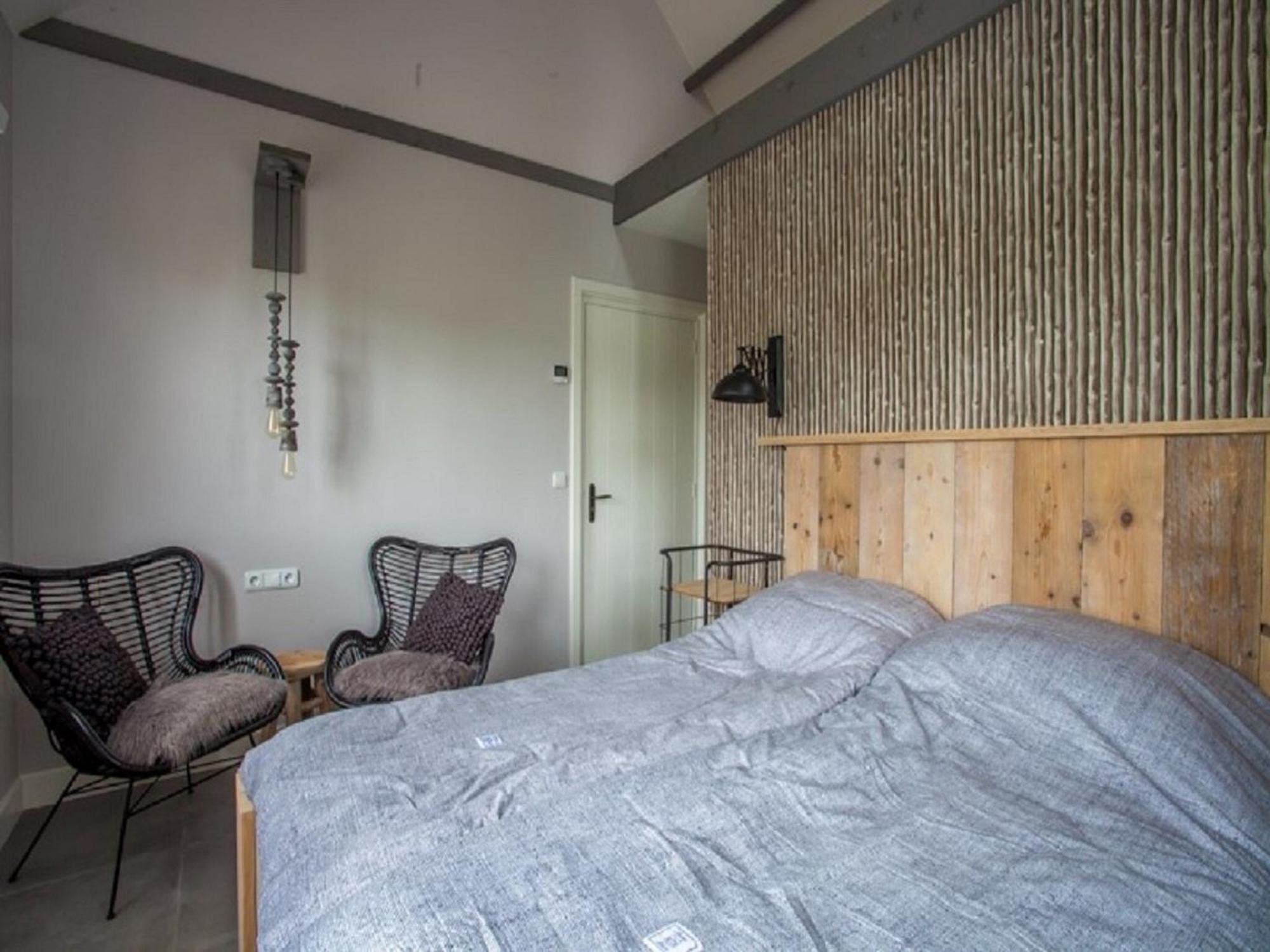 Gorgeous Riverside Chalet in Cothen Buitenkant foto