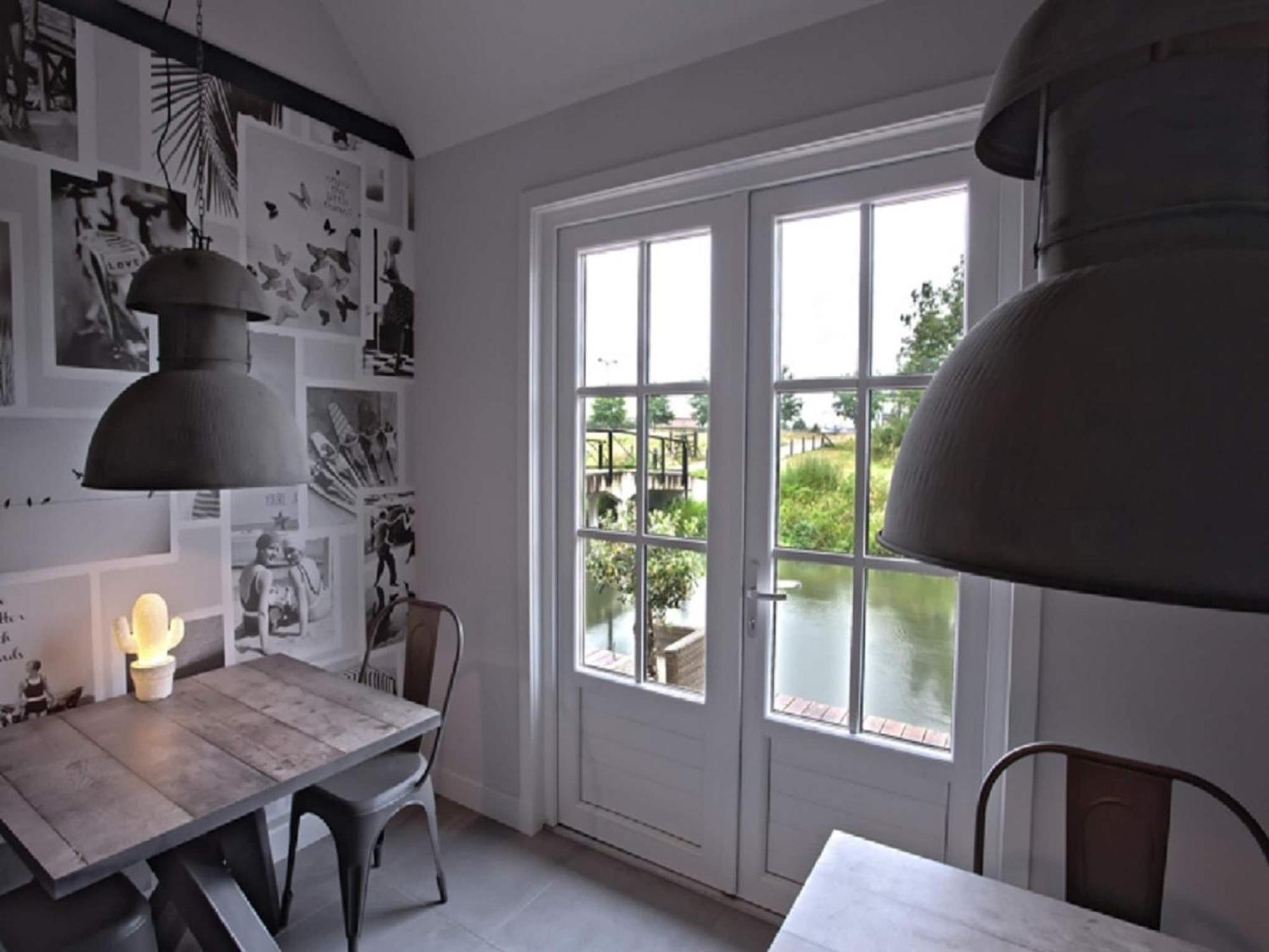 Gorgeous Riverside Chalet in Cothen Buitenkant foto