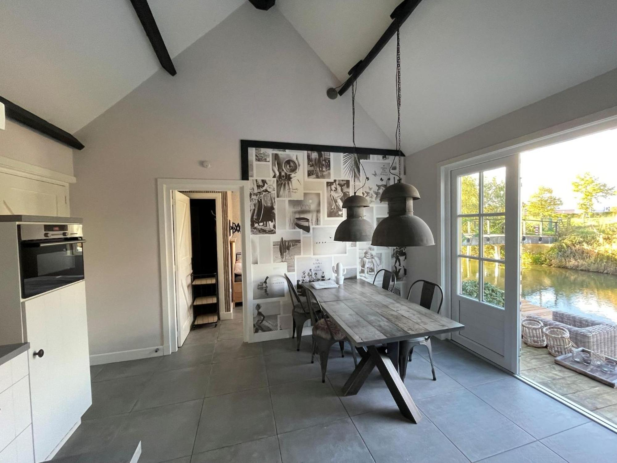 Gorgeous Riverside Chalet in Cothen Buitenkant foto